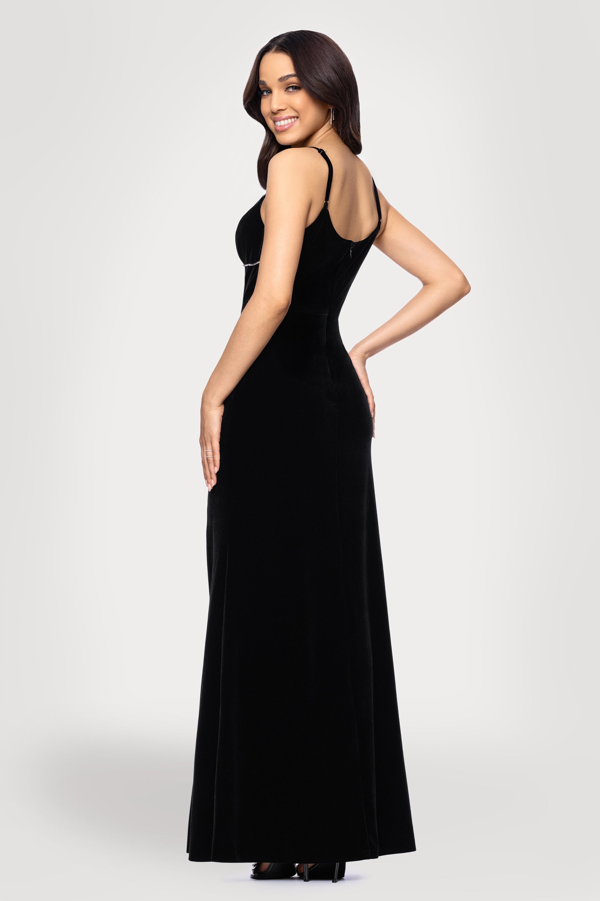 "Layla" Velvet Bow Embellished Sleeveless Floor Length Dress