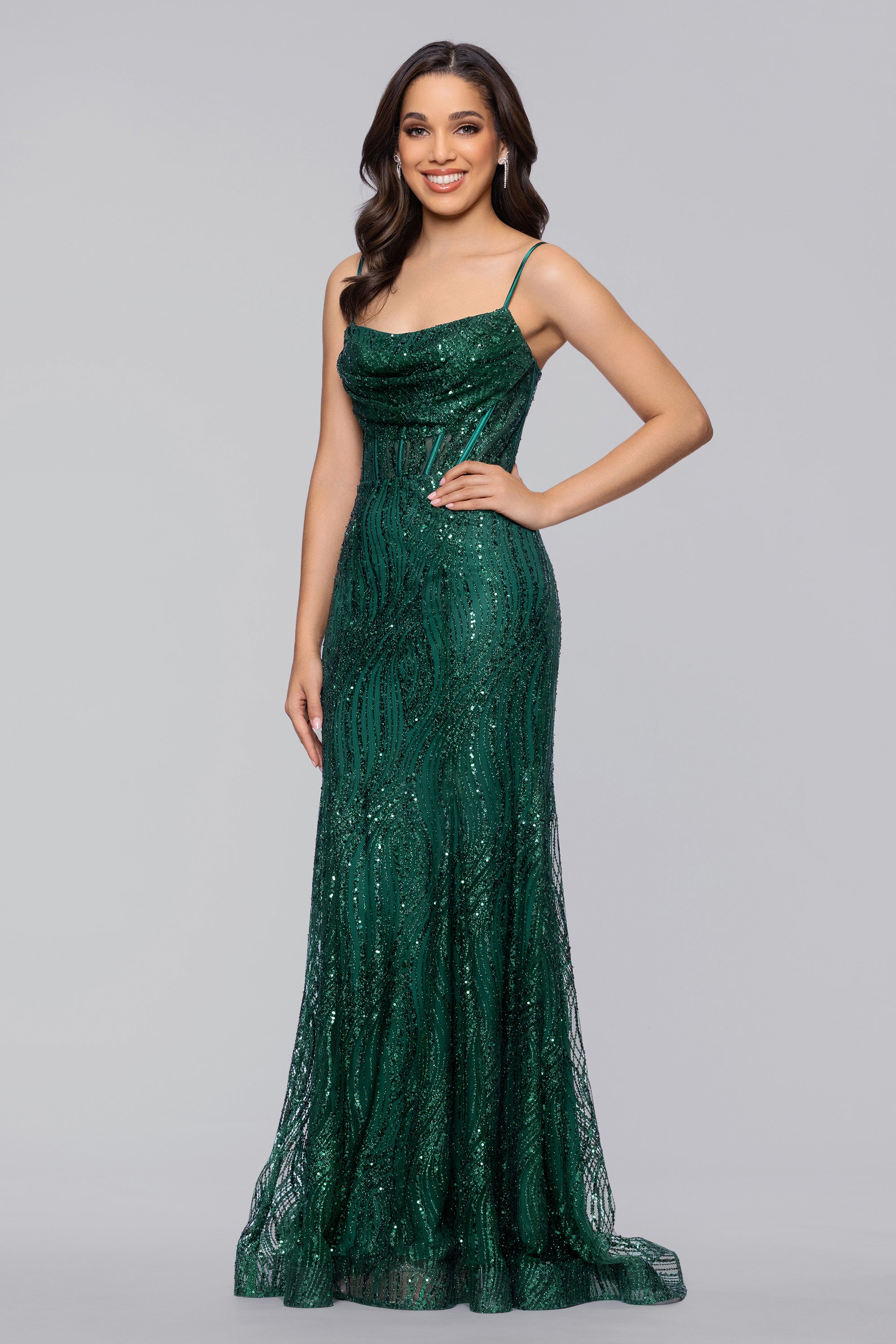 Blondie Nites Juniors' Embellished Sleeveless Ball Gown - Red - Size 9 Blondie Nites Juniors' Embellished Sleeveless Ball Gown - Red - Size 9